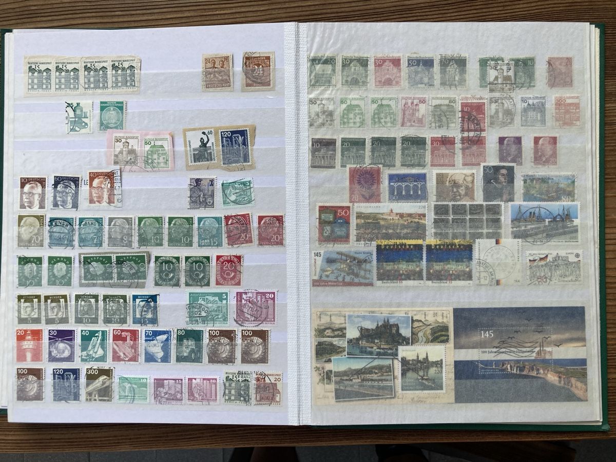 Albums: Deutsche Briefmarken, ca. 20 Seiten – D'occasion à St.Gallen par WrigleyCH 9