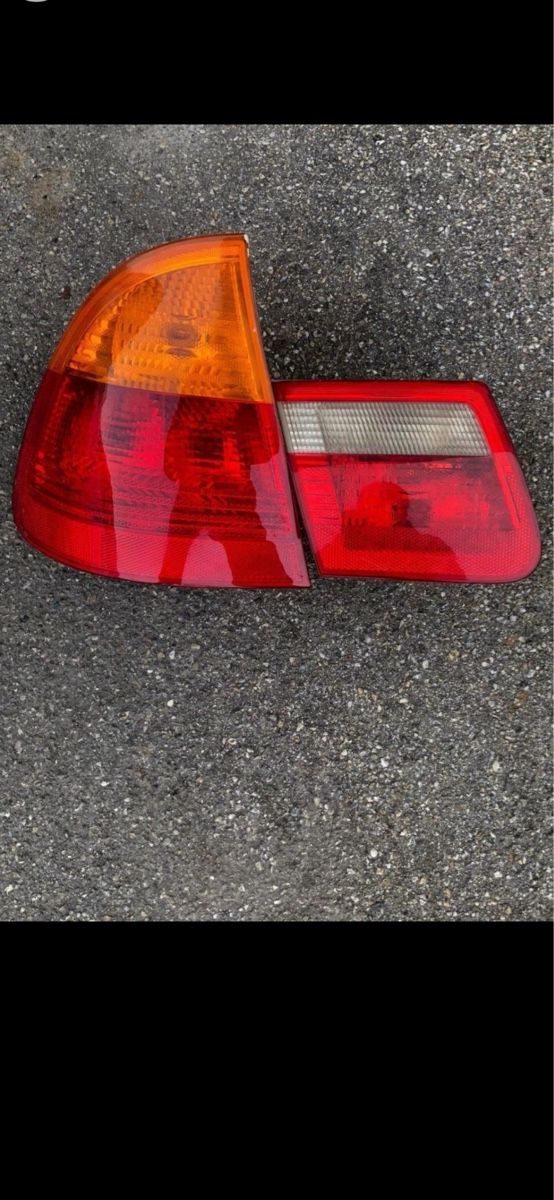 BMW Tutti pezzi di ricambio auto: Heckleuchte BMW 320, jg. 2002 Kombi – Usato da Mörschwil venduto da Venuss
