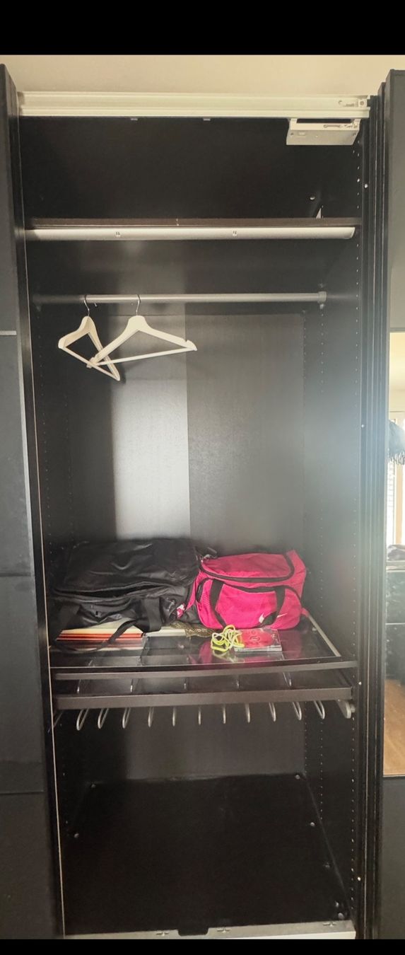 Ikea Armadi: 6.5 m PAX Schrank Ikea – Usato da Wünnewil venduto da Grinch... 2