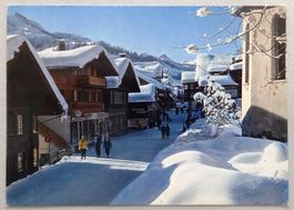 Adelboden 1353 m, B.O., die Dorfstrasse