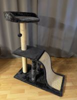 Katzenbaum mit Zubehör