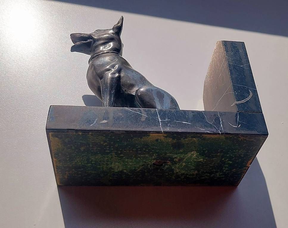 Sonstige Dekorationen & Accessoires: Buchstütze Schäferhund / Malinois – Gebraucht aus Gwatt (Thun) von ARC_TERYX 4