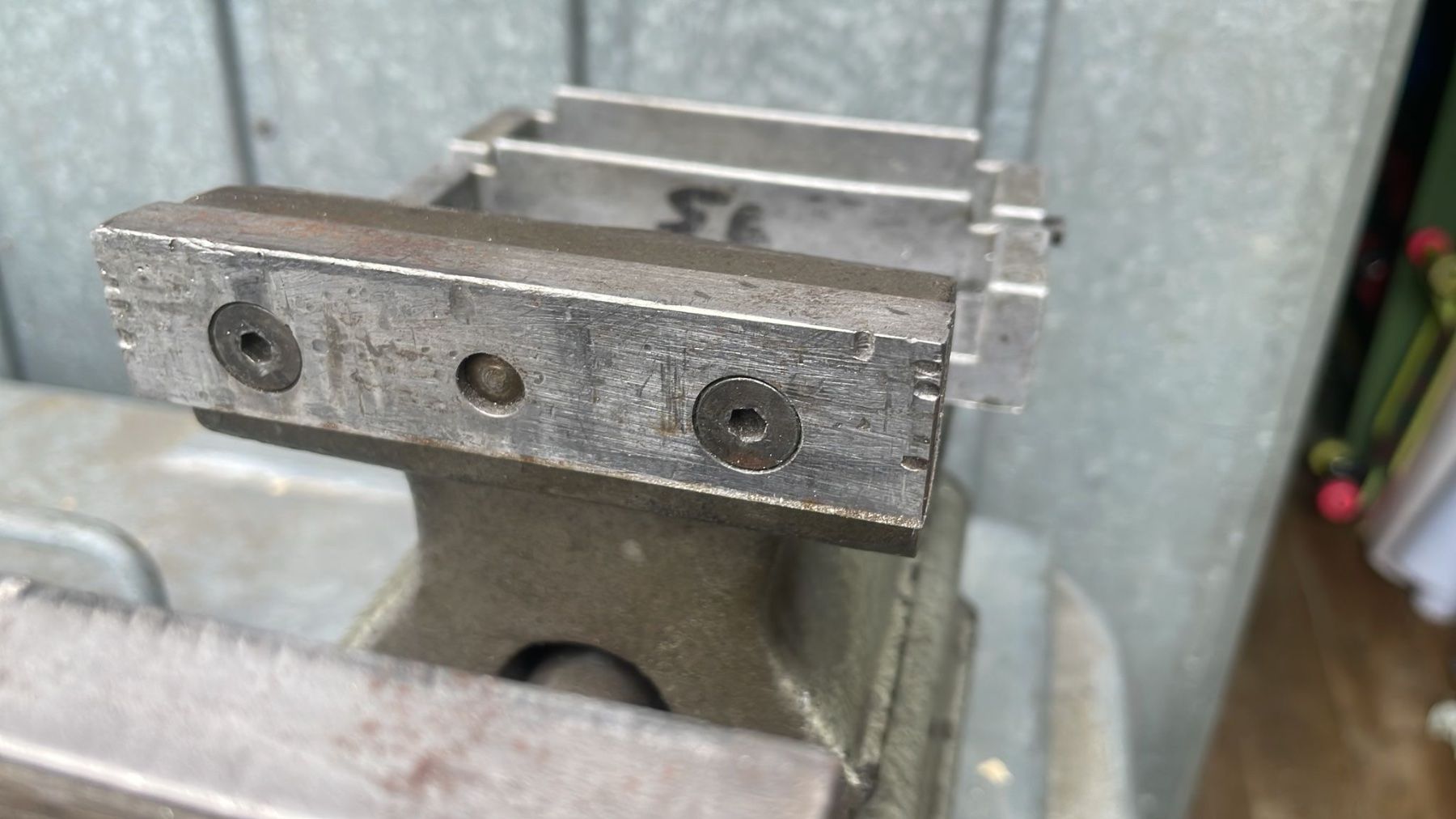 Gressel Tutti gli attrezzi: Original GRESSEL Schraubstock mit Tischklemmung – Usato da Eriswil venduto da tan_wl7w 4