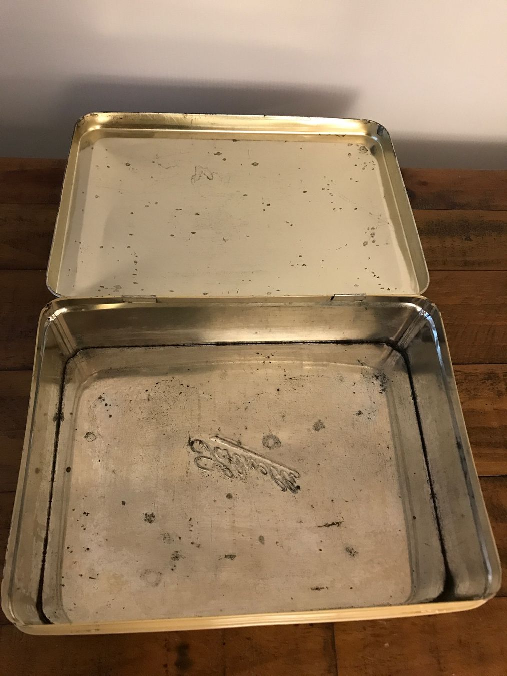 Schnebli Altro in Decorazioni & Accessori: Alte Blechdose Schnebli – Usato da Rapperswil SG venduto da cosiba01 1