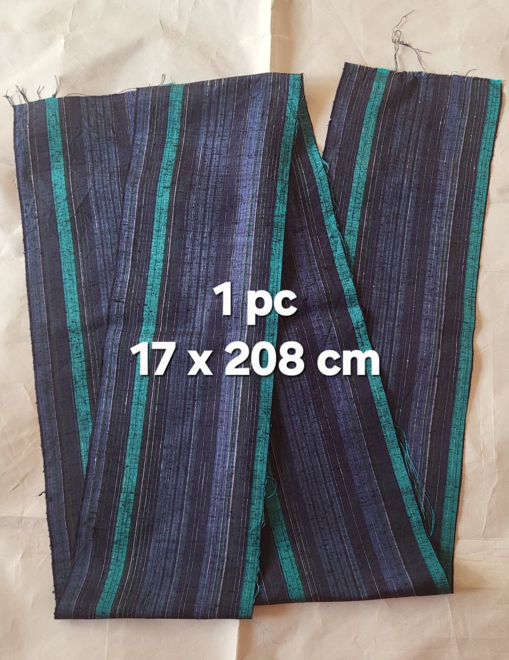 Tessuti: Coupons de soie bleu – Nuovo (secondo la descrizione) da Fribourg venduto da VictoriaShop7 7