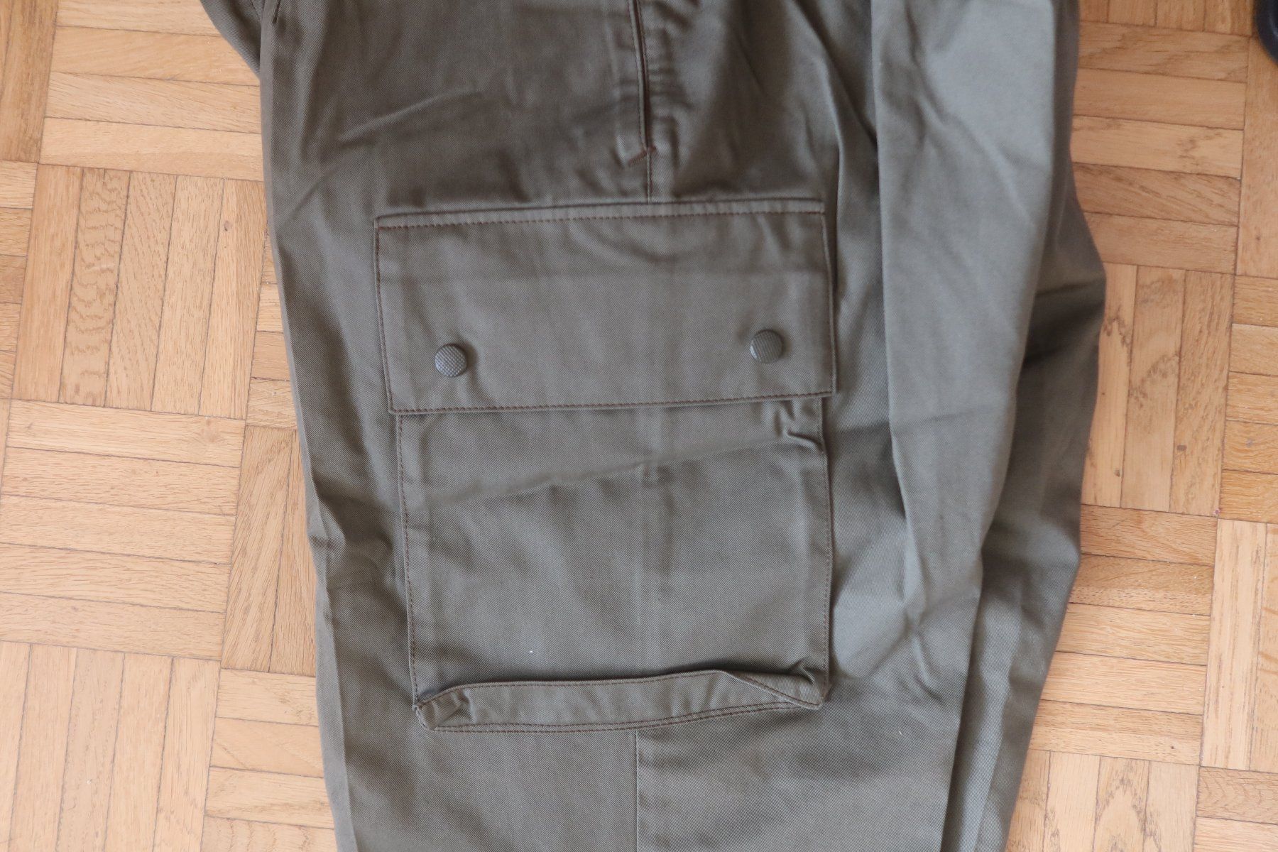 Schweizer Armee Uniformen: FWK-Hose Olive 48/80 – Neu (gemäss Beschreibung) aus Chur von zowie72 1