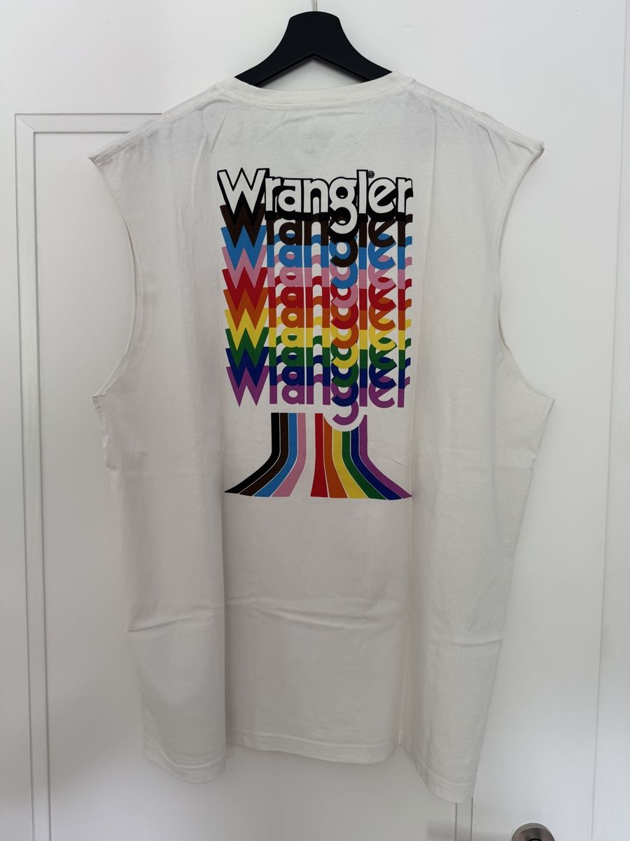 T-shirt: SHIRT WRANGLER PRIDE L – Nuovo (secondo la descrizione) da Bern venduto da carminel8 1