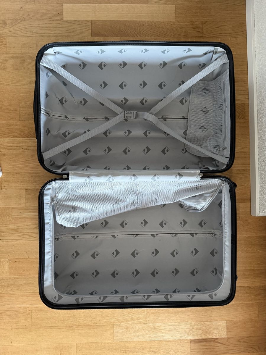 Valises de voyage: Rollkoffer lila – D'occasion à Basel par ali_mmw9 2