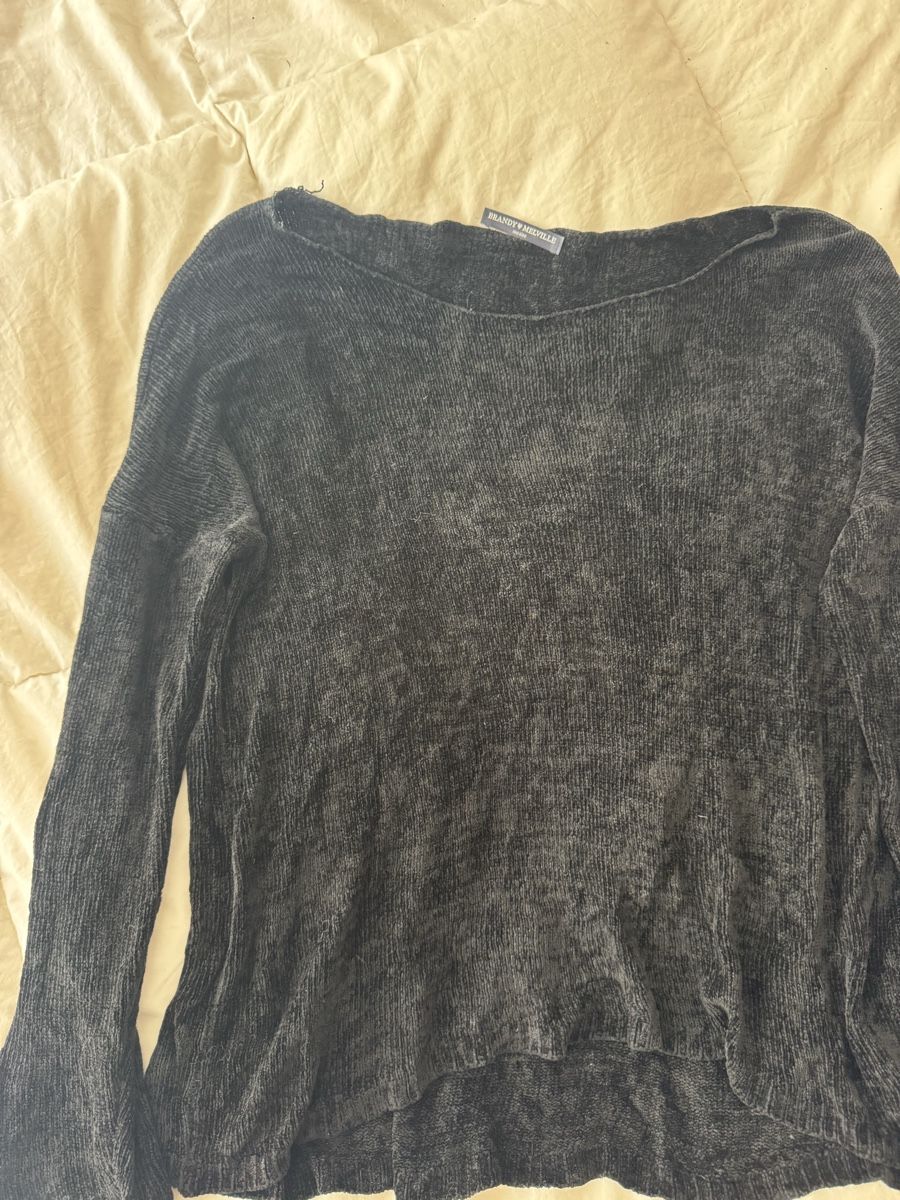Brandy Melville Pullover & Sweatshirts: Pull Brandy Melville noir taille unique bon état – Gebraucht aus Genève von lejardindesvetements 3