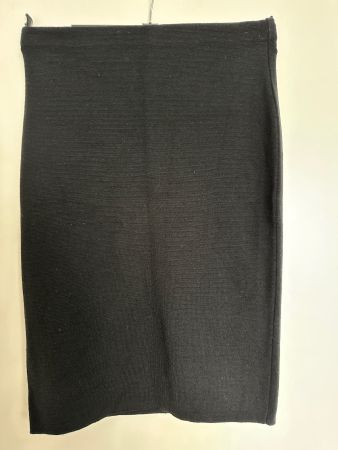 Edler Rock aus Merinowolle, Made in Italy, Gr. M