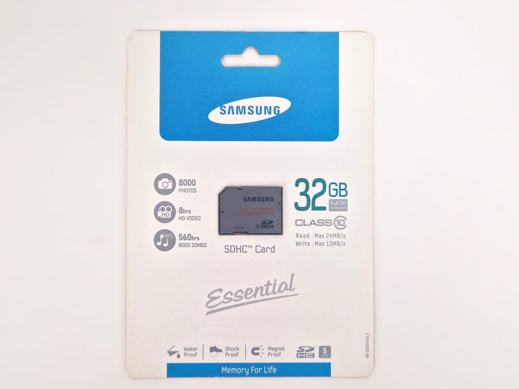 Samsung Cartes mémoire: Samsung 32GB SDHC Card – Neuf avec emballage d'origine à Basel par Restwert_Basel