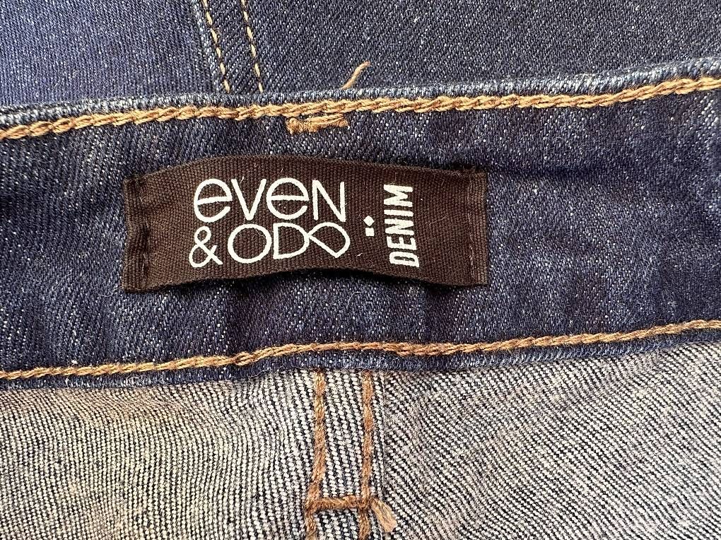 Jeans: Even & Odd Jeansshorts Grösse 34 NEU!!! – Gebraucht aus Merlischachen von tsb-2025 2