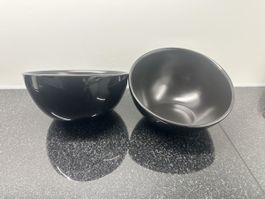 2x schwarze Schüsseln - Schalen - neuwertig