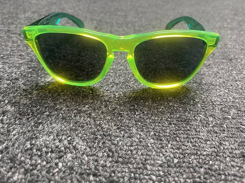 Occhiali & Lenti: Oakley Sonnenbrille Kinder neu – Usato da Hütten venduto da Mber80 3