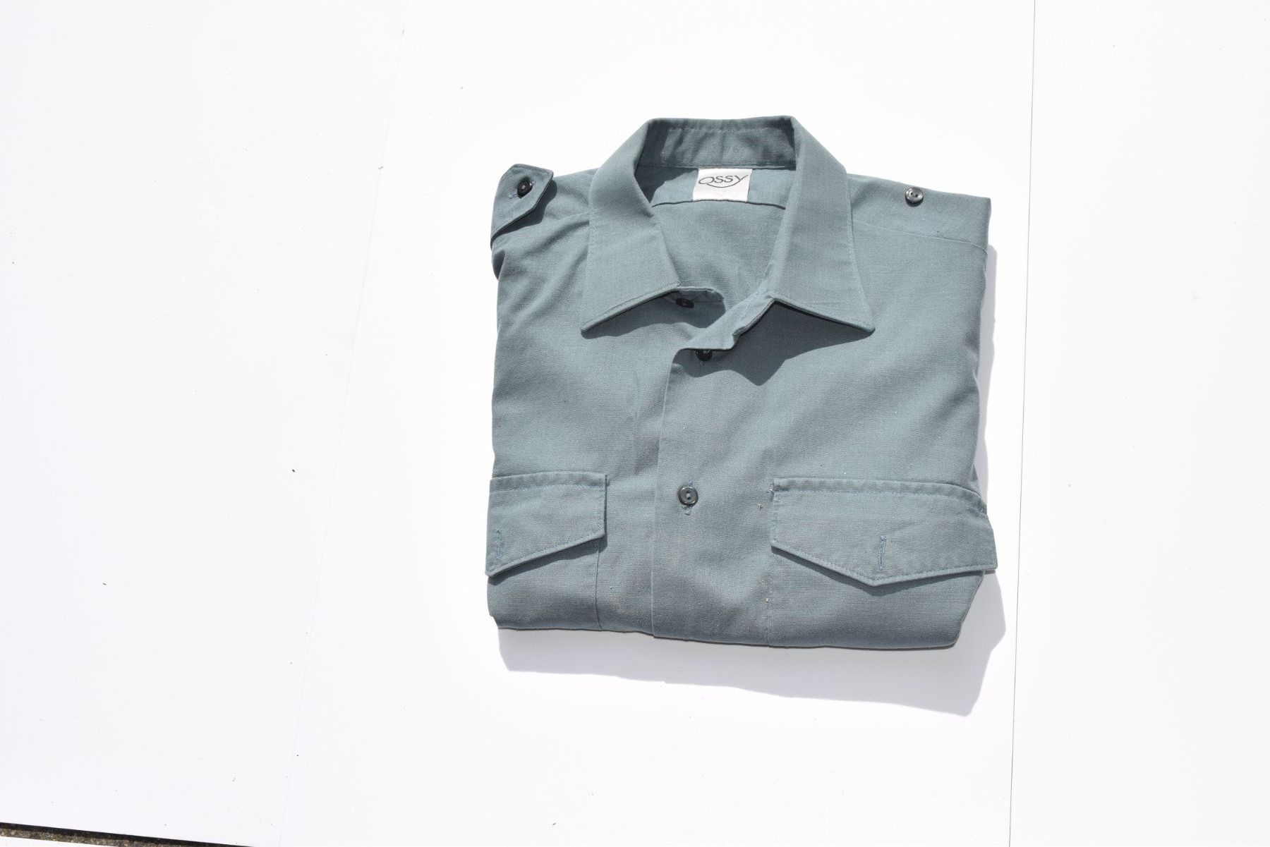 Schweizer Armee Uniformi: Militäruniform 49 – Usato da Weiningen ZH venduto da Gubristtunnel 6