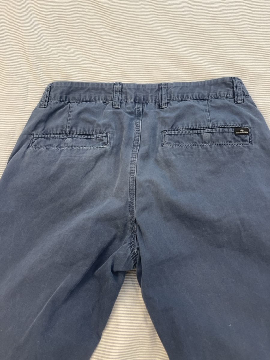 Stone Island Hosen: Pantalon stone island bleu taille 30 – Gebraucht aus Troinex von bor_r92l