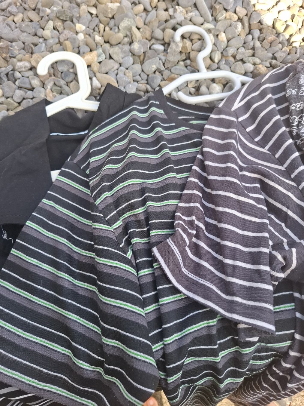 T-shirt: 10 schöne T'shirts L – Usato da Hunzenschwil venduto da Hardrock6 4