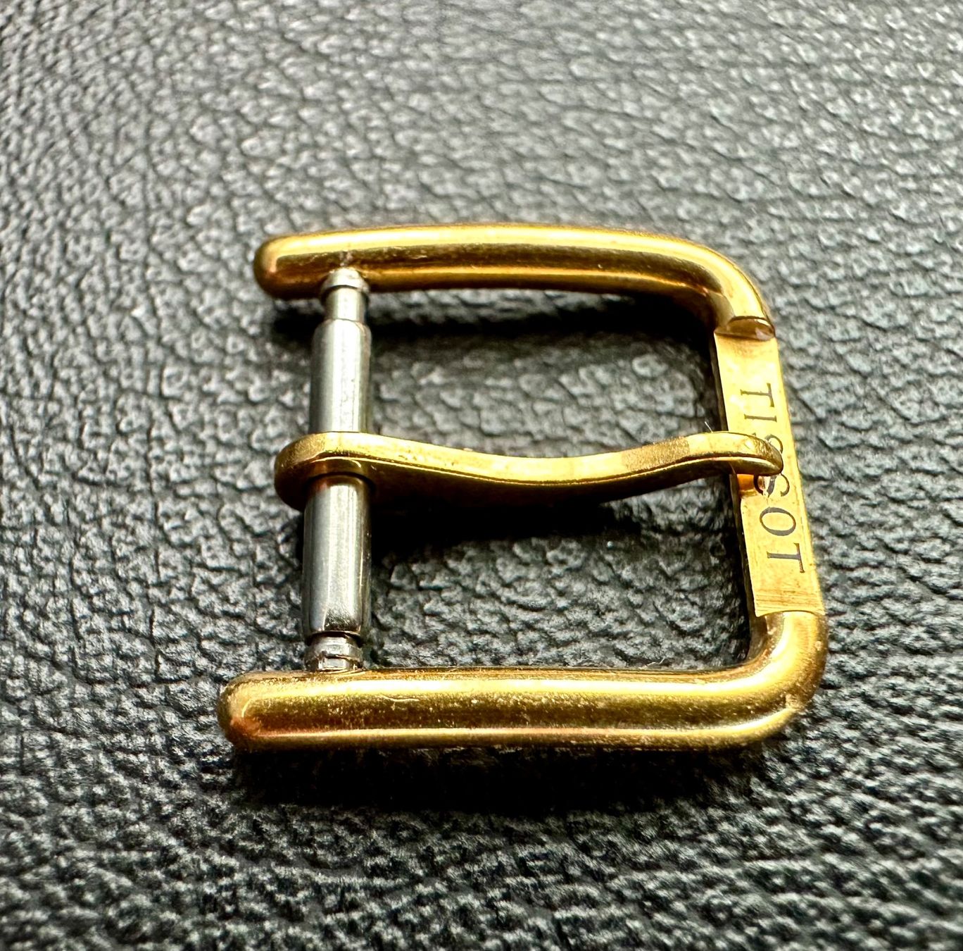 Fossili: TISSOT - BOUCLE 12 mm dorée - NEUVE – Nuovo (secondo la descrizione) da Conthey venduto da advisia 1