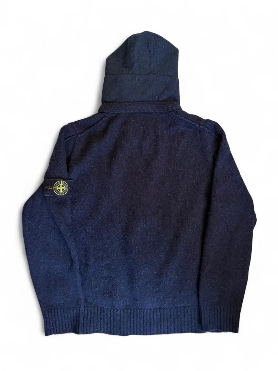 Stone Island Maglioni & Felpe: Zip Hoodie Stone Island Navy – Usato da Ittigen venduto da L0RO 1