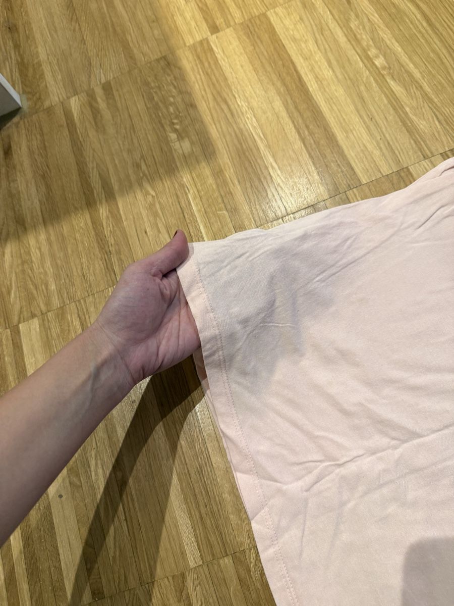 T-Shirts: Pink T-shirt – Gebraucht aus Adliswil von Marjin 2