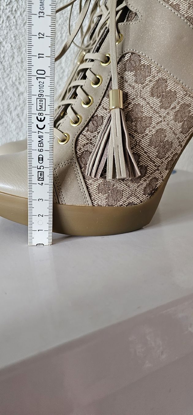 Guess Scarpe da donna: Guess Stiefelette gr 40 – Nuovo (secondo la descrizione) da Jona venduto da Smurnaya 5