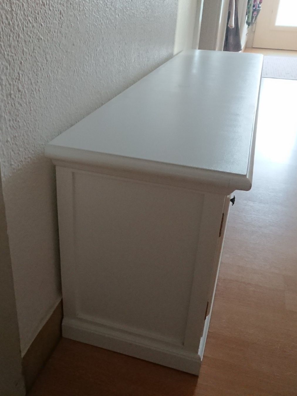 TV Möbel: Kleines Möbelstück Lowboard TV-Möbel – Gebraucht aus Hallau von CHACLA 1