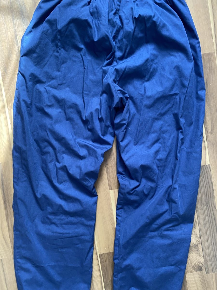 Pantalons: Umbro Trainerhose, Grösse L – D'occasion à Zürich par luk_jz5t 1
