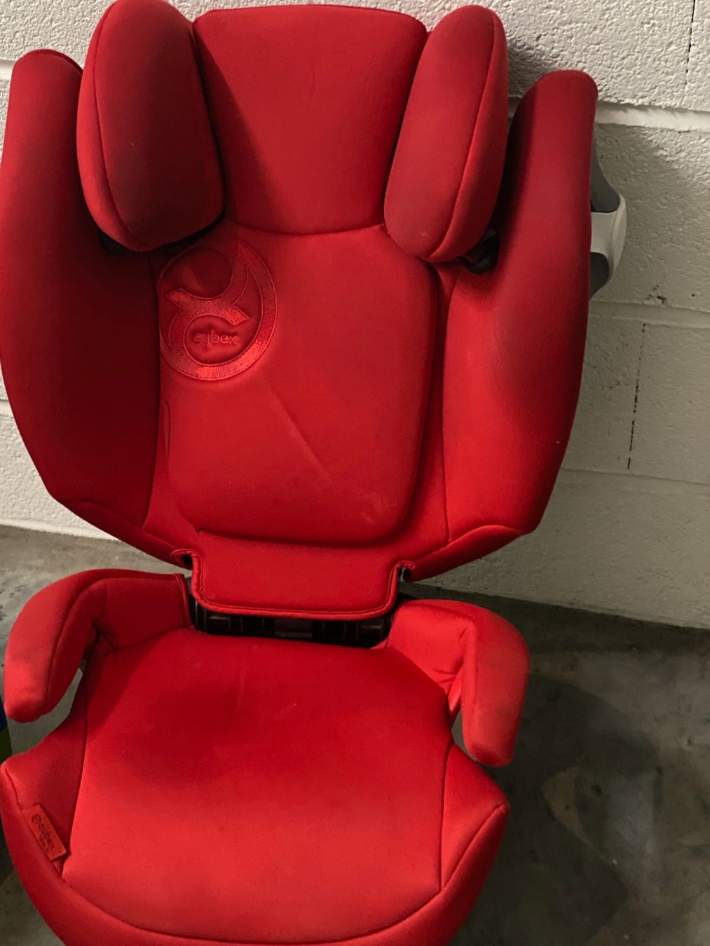 Cybex Auto-Kindersitze: siege auto cyber + base isofix – Gebraucht aus Petit-Lancy von anneton