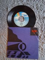 HOLLY JOHNSON       LOVE TRAIN    7 VINYL SINGLE