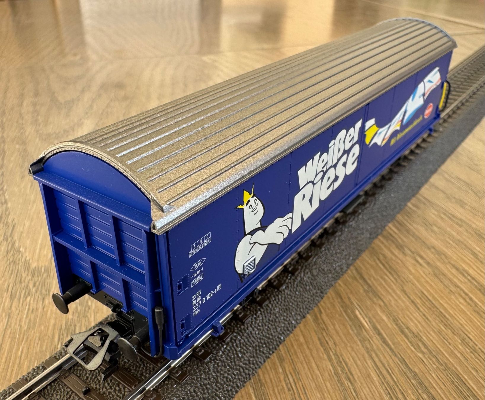 Märklin Modellini di ferrovie: blauer DB-Schiebewand-Güterwagen "Weisser Riese"; fabrikneu – Nuovo (secondo la descrizione) da St. Moritz venduto da Manu7500 2