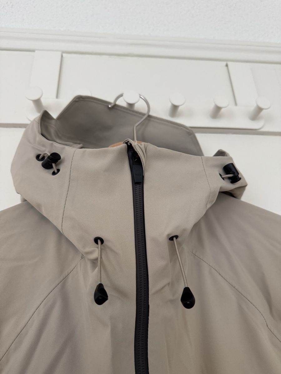 Decathlon Giacche: Quechua Regenjacke Damen – Usato da St. Gallen venduto da BiancaL11 4