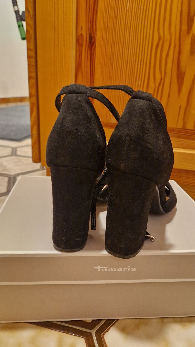 Scarpe da donna: sandales talons – Usato da Montana venduto da cla_p9mg 2