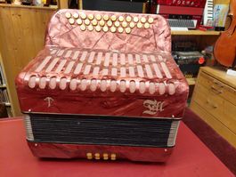 Tell Handorgel - Schweizer Fabrikat mit Schweizer Stimmen