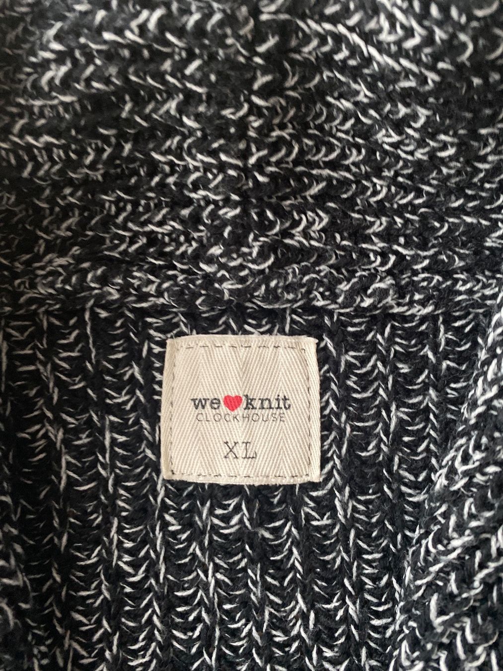 Pullover & Sweatshirts: Damen Pullover – Gebraucht aus Herdern von nikbr 1
