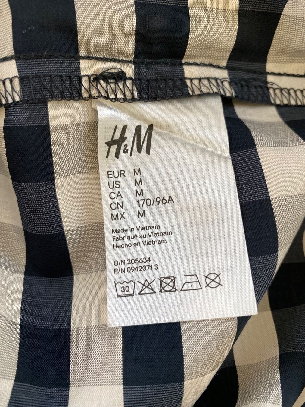 H&M Vestiti: H&M Kleid, Grösse M, NEU – Nuovo e nell'imballaggio originale da Bern venduto da L.I.A. 4