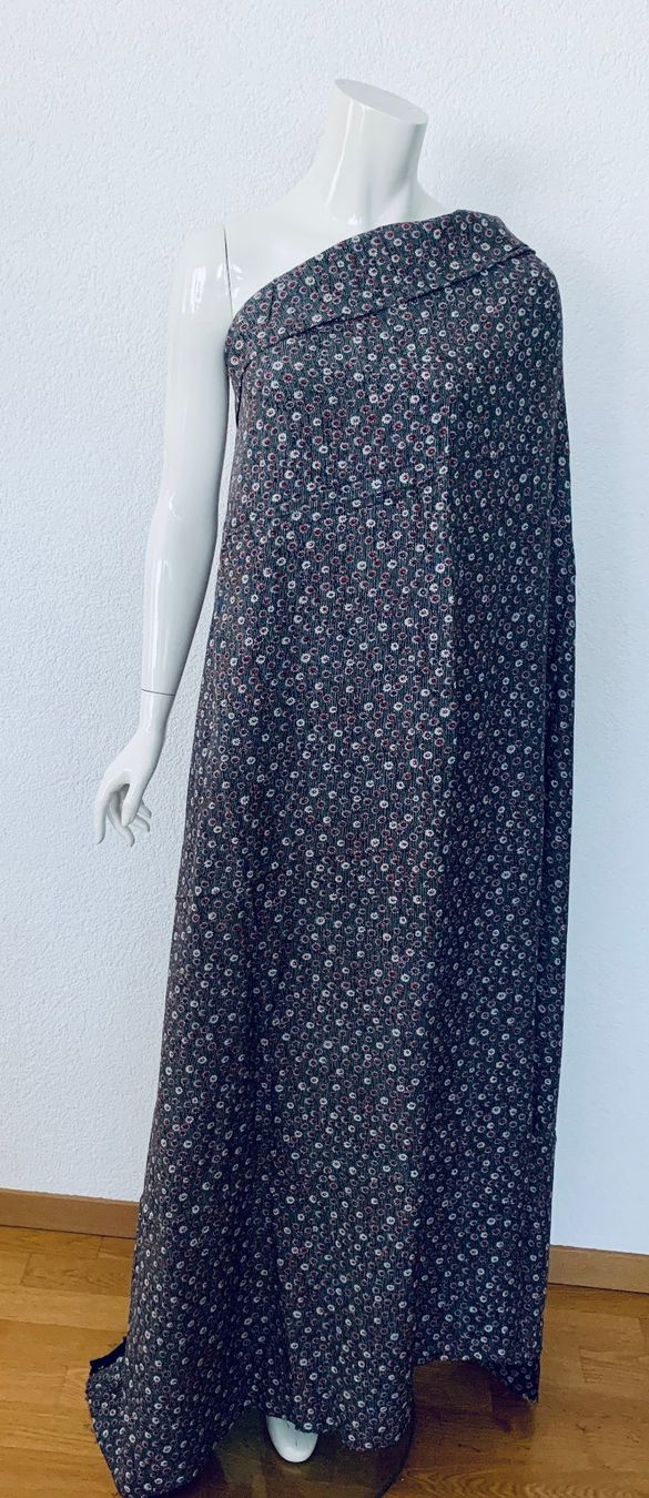Tessuti: Stoff für Kleid 149 x 148 – Nuovo e nell'imballaggio originale da Wetzikon ZH venduto da EvisStore 2