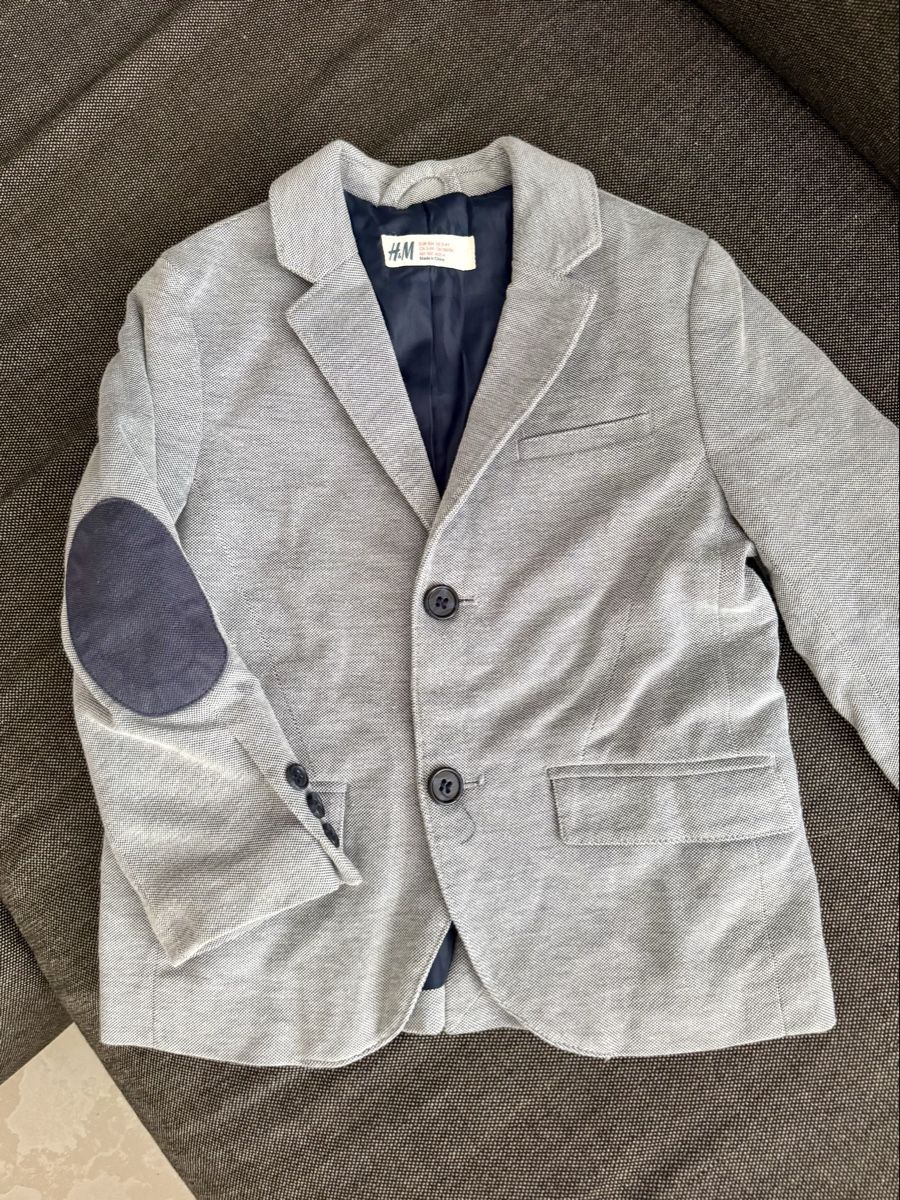 H&M Lotti & Set di vestiti: H&M Boys Grey Blazer and Blue Jeans – Usato da Bülach venduto da dan_7scp 2