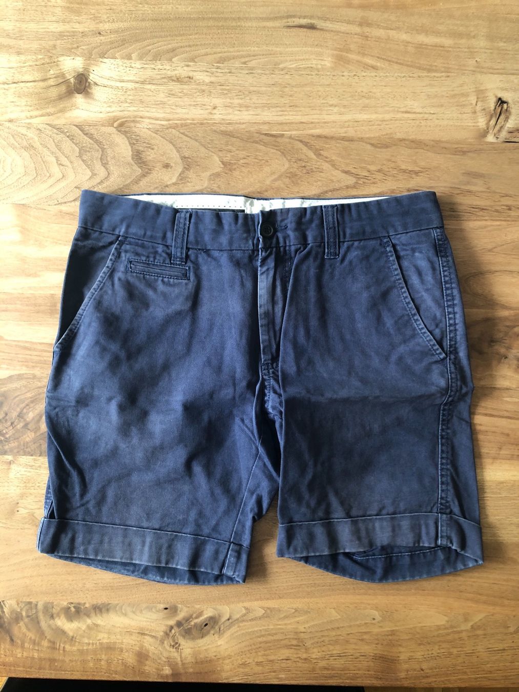 Lotti di vestiti: 3 Paar Kurze Hosen – Usato da Bern venduto da Klangkid 4