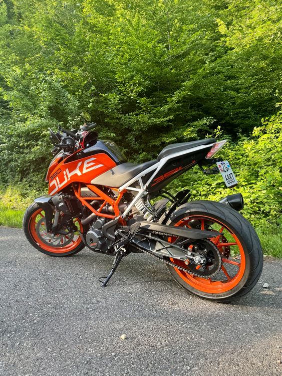 KTM Route: KTM Duke 390 ab MFK + Service und frisch bereift – D'occasion à Dielsdorf par leon_svo 4