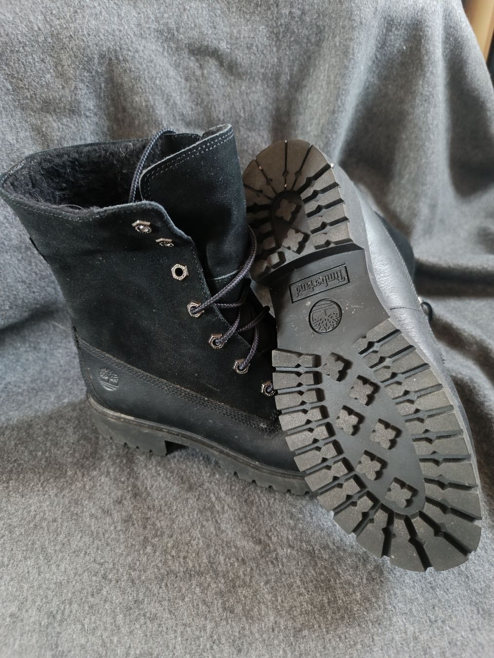 Timberland Scarpe da donna: Timberland Damenschuh schwarz Grösse 38.5 – Usato da Grengiols venduto da sarah.walpen 1