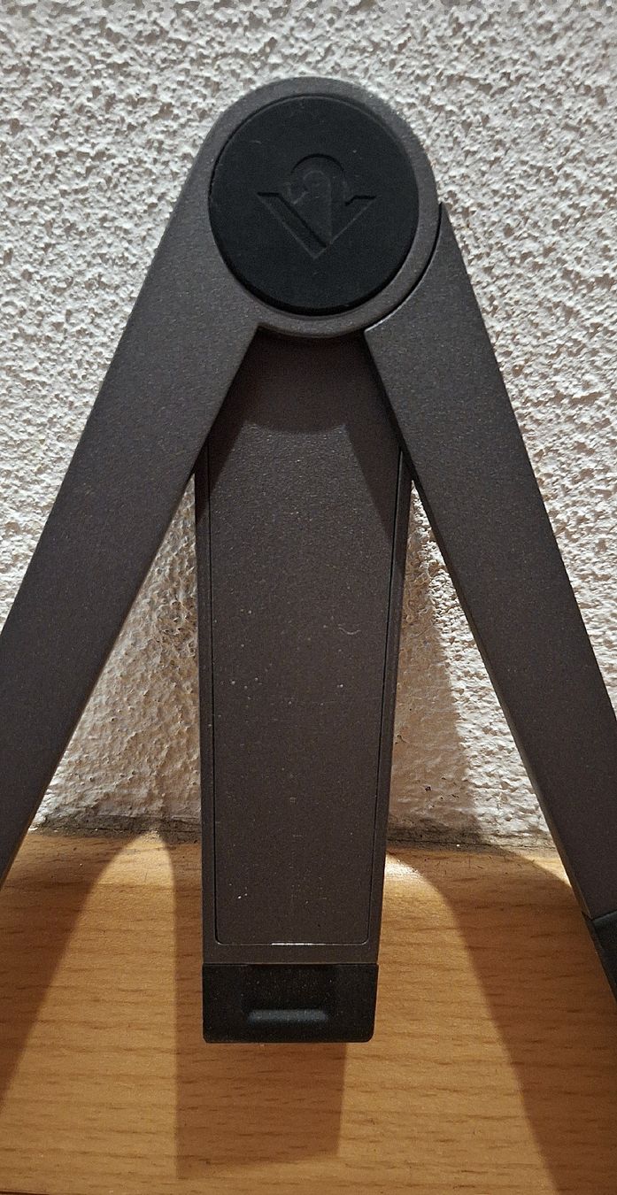 Altro per computer & reti: Stativ silber/grau Marke Compass guter Zustand – Usato da Emmenbrücke venduto da abu_9mj8 2