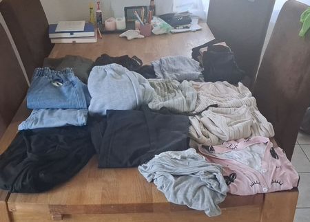 Umstandskleiderpaket Damen verschiedene Artikel gebraucht 