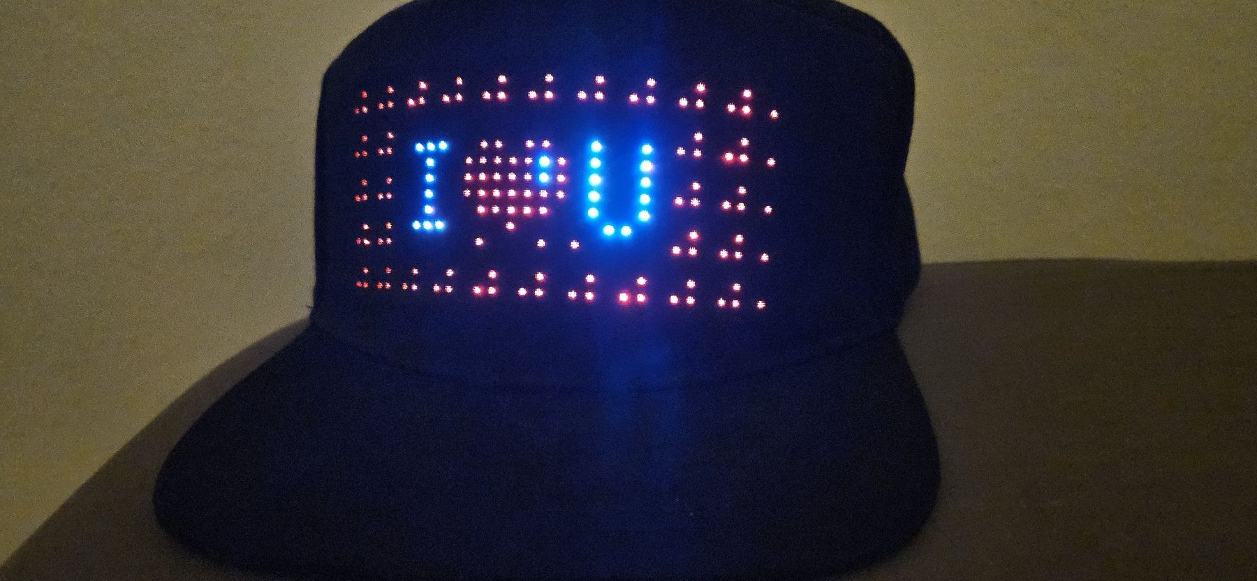 Altro in  Abbigliamento & Accessori: Coole LED Cap mit App Steuerung – Nuovo e nell'imballaggio originale da Seengen venduto da storm24 6