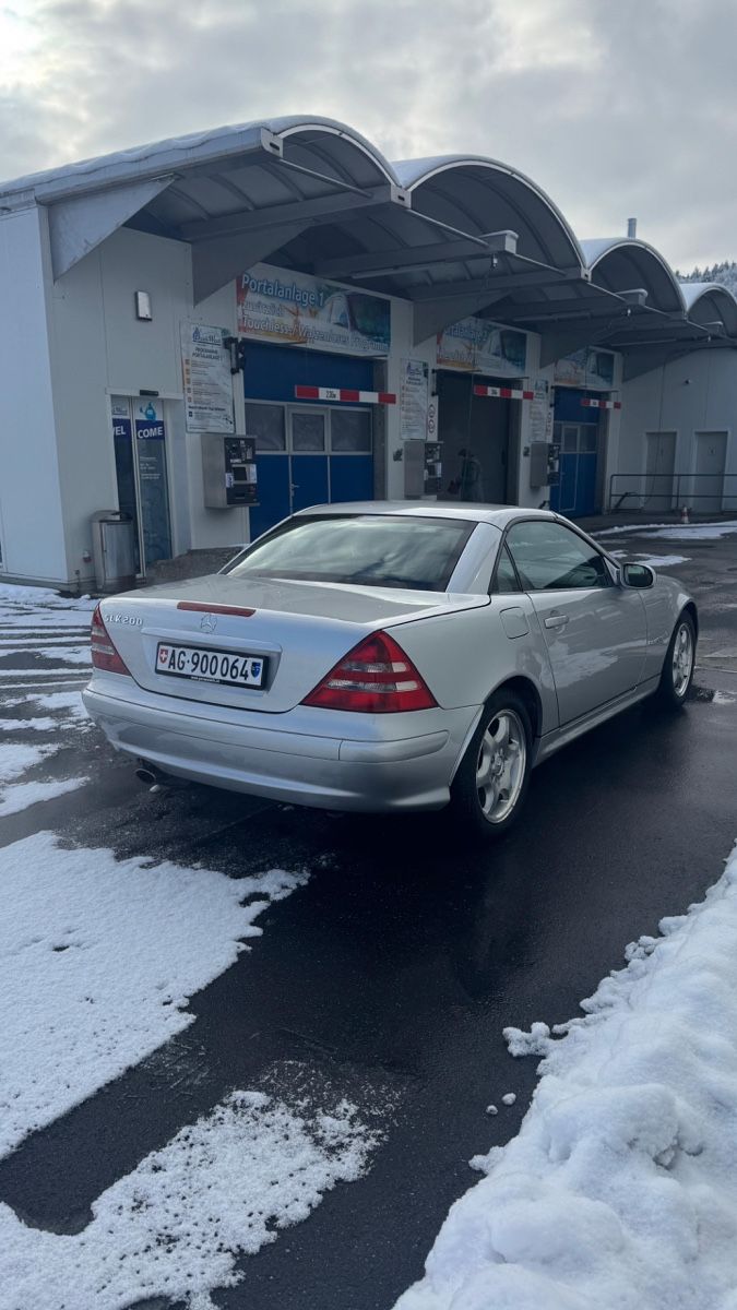 Mercedes-Benz Automobili: Mercedes SLK 200 Kompressor Cabrio – Usato da Schaffhausen venduto da Munzenmann 2