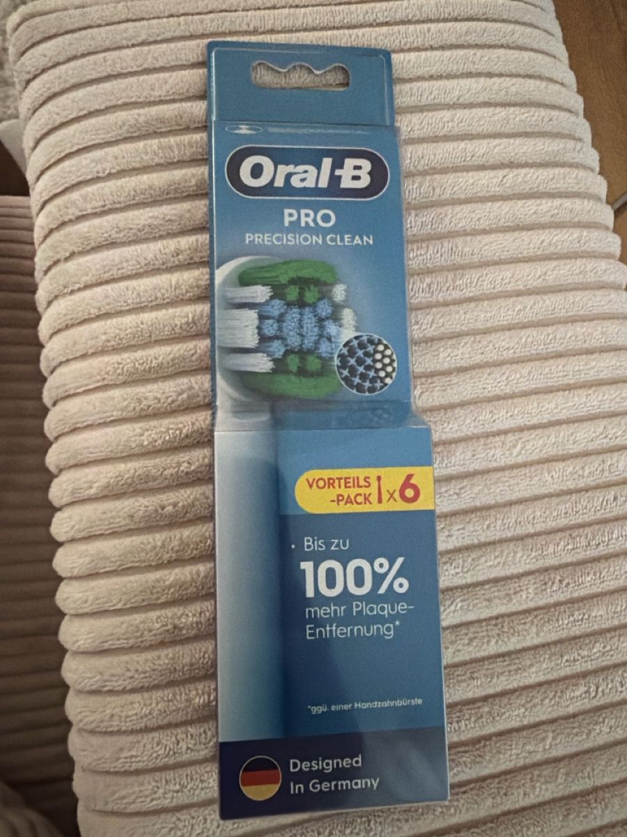 Oral B Altro per la casa: Oral-B Pro Precision Clean Bürsten 6er Pack – Nuovo e nell'imballaggio originale da Rudolfstetten venduto da DaveHM98
