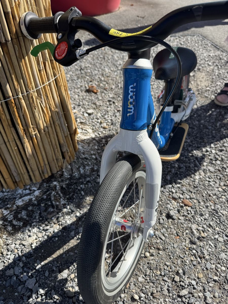 Woom Biciclette: Woom 1 Laufrad blau + Trittbrett – Usato da Lachen SZ venduto da goaty 1
