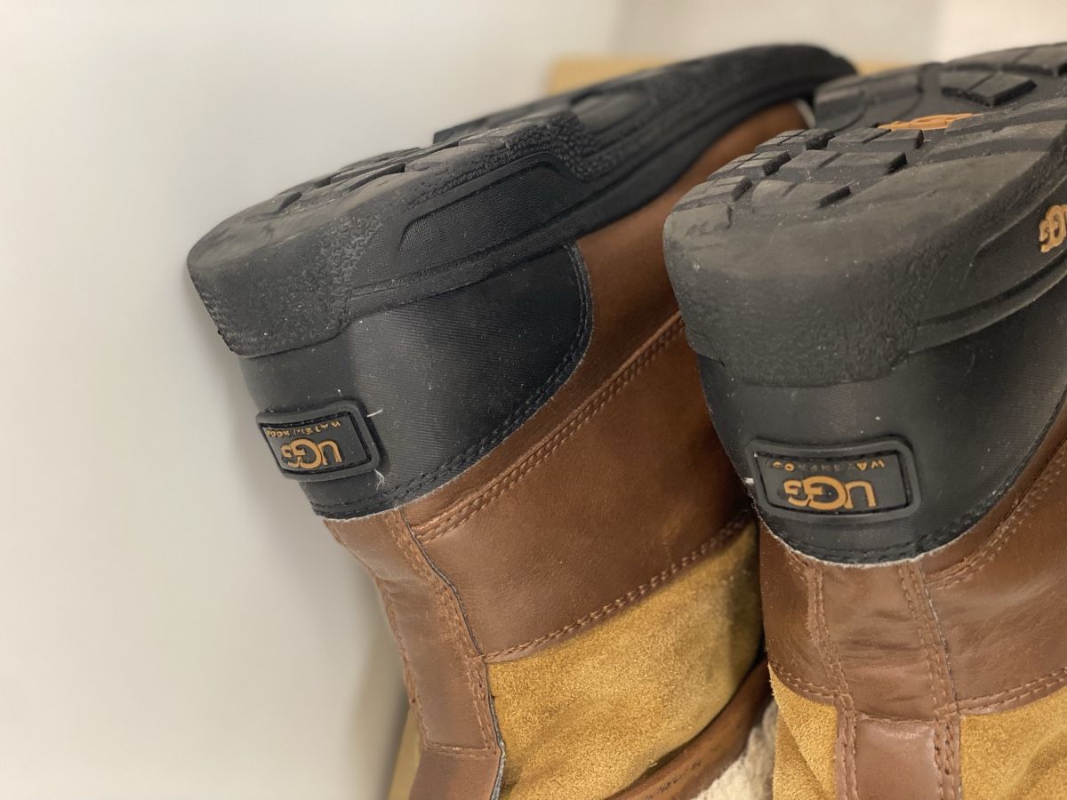 Ugg Chaussures garçon: Ugg K Butte II Gr.35 – D'occasion à Affoltern am Albis par Vsyra 2