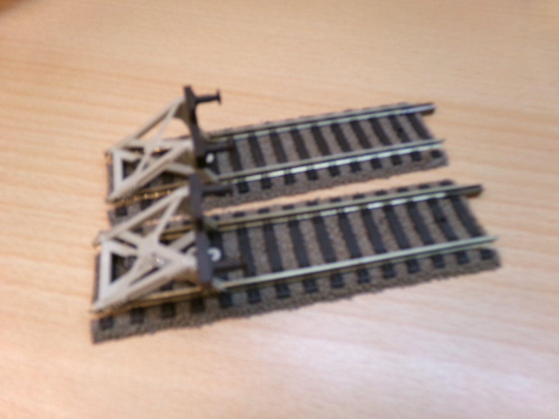 Fleischmann Modellini di ferrovie: Fleischmann H0 Profigleis 2x6116 – Usato da Hombrechtikon venduto da Se9 3
