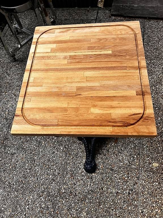 Griglie: Grill Tisch  – Usato da Gunten venduto da artist18 3