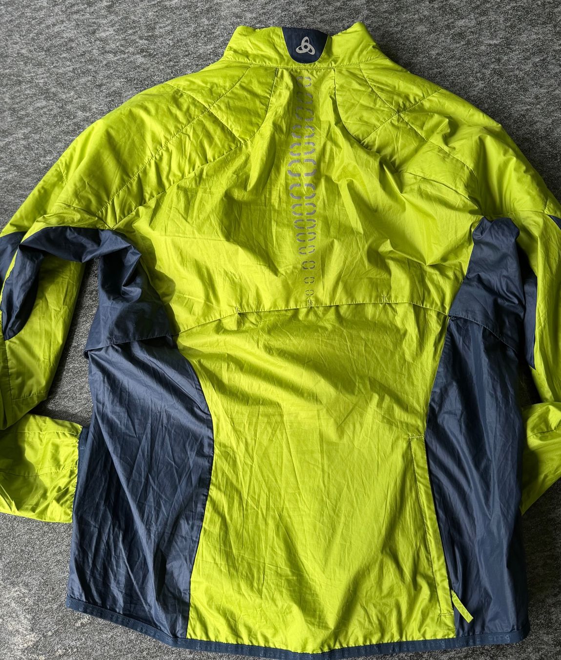 Odlo Jacken: Dünne Odlo Primaloft Herren Lauf-/Outdoorjacke - Gr. M – Gebraucht aus Uster von Peter_fro 1